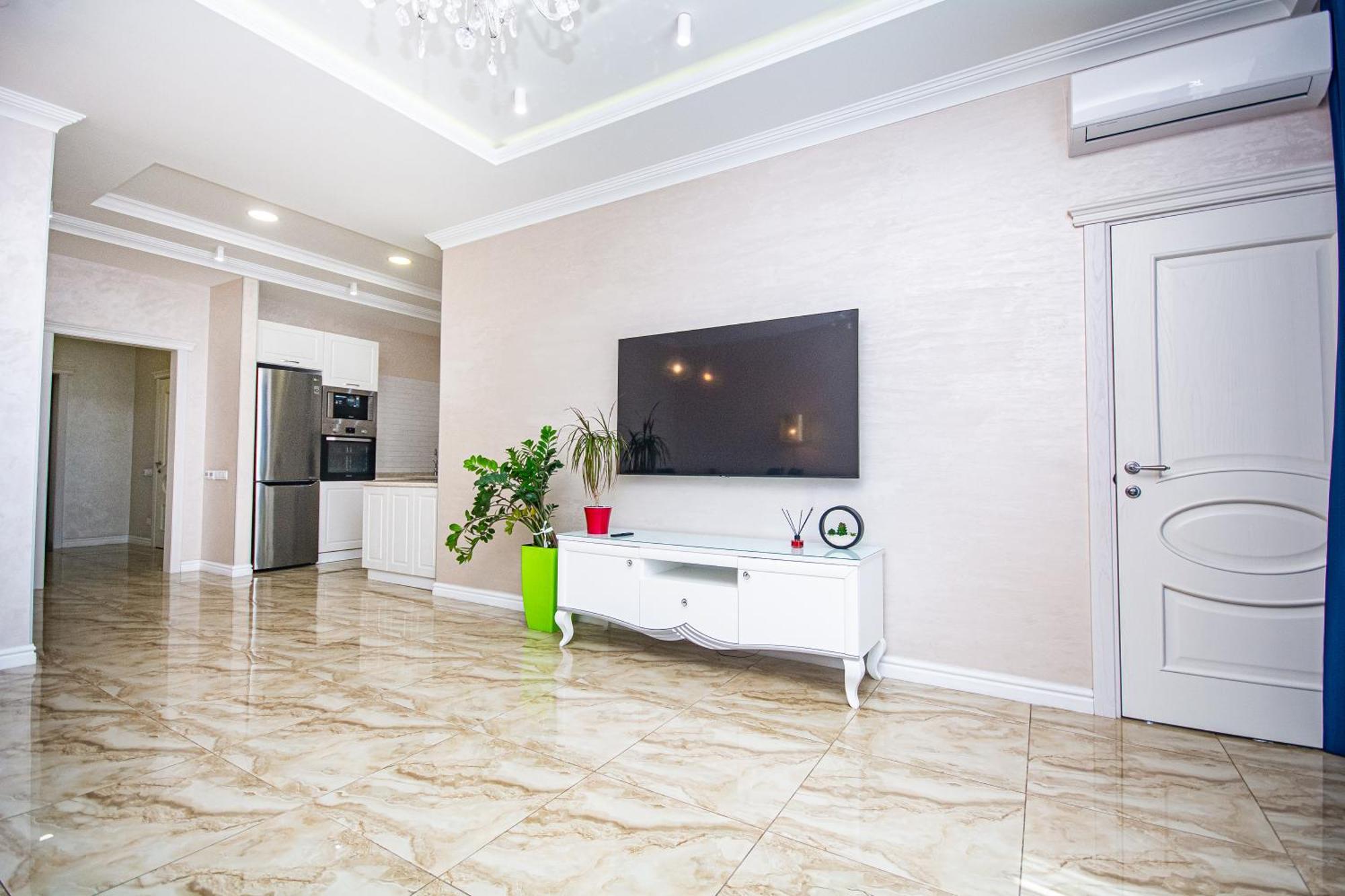 Luxury For Business & Pleasure Royal 3 Appartement Kiev Buitenkant foto