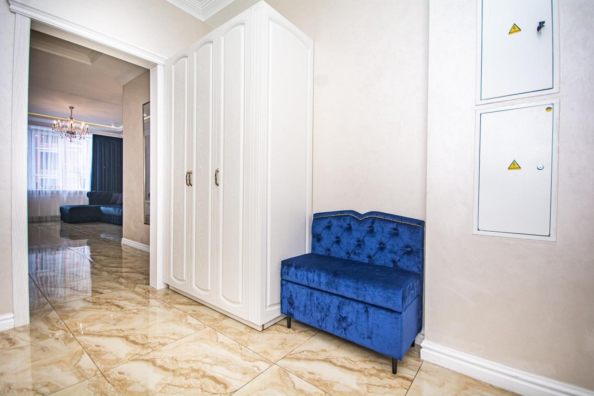 Luxury For Business & Pleasure Royal 3 Appartement Kiev Buitenkant foto