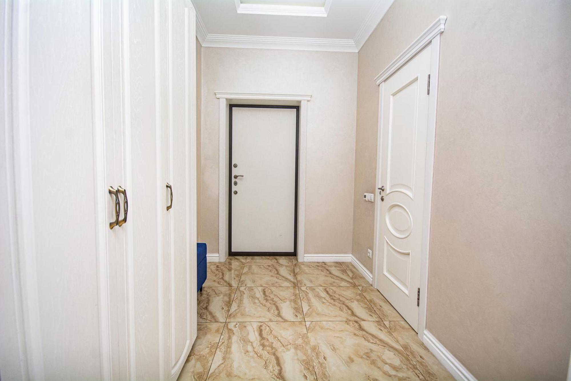 Luxury For Business & Pleasure Royal 3 Appartement Kiev Buitenkant foto
