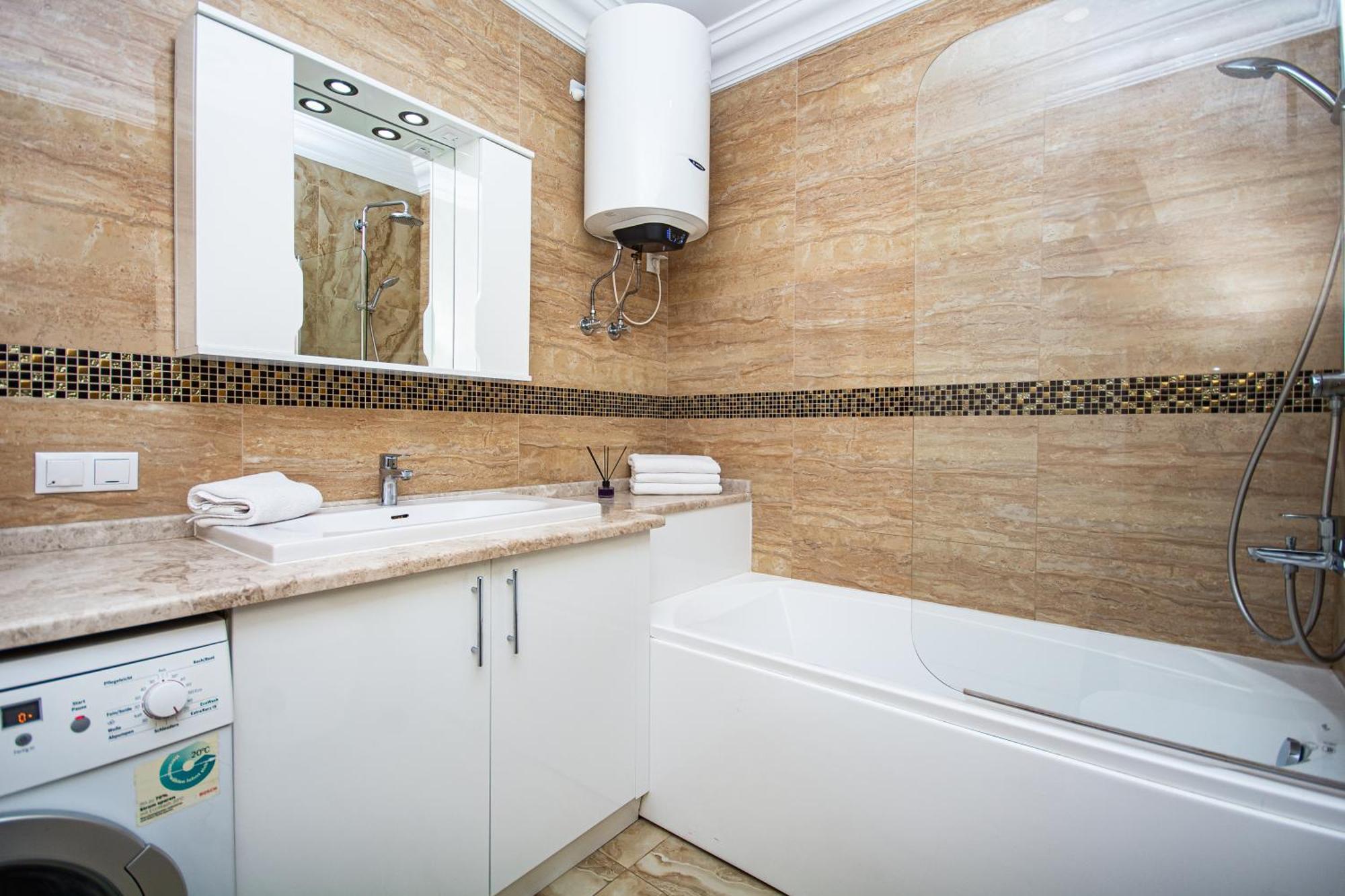 Luxury For Business & Pleasure Royal 3 Appartement Kiev Buitenkant foto