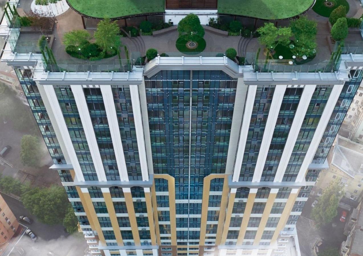 Luxury For Business & Pleasure Royal 3 Appartement Kiev Buitenkant foto
