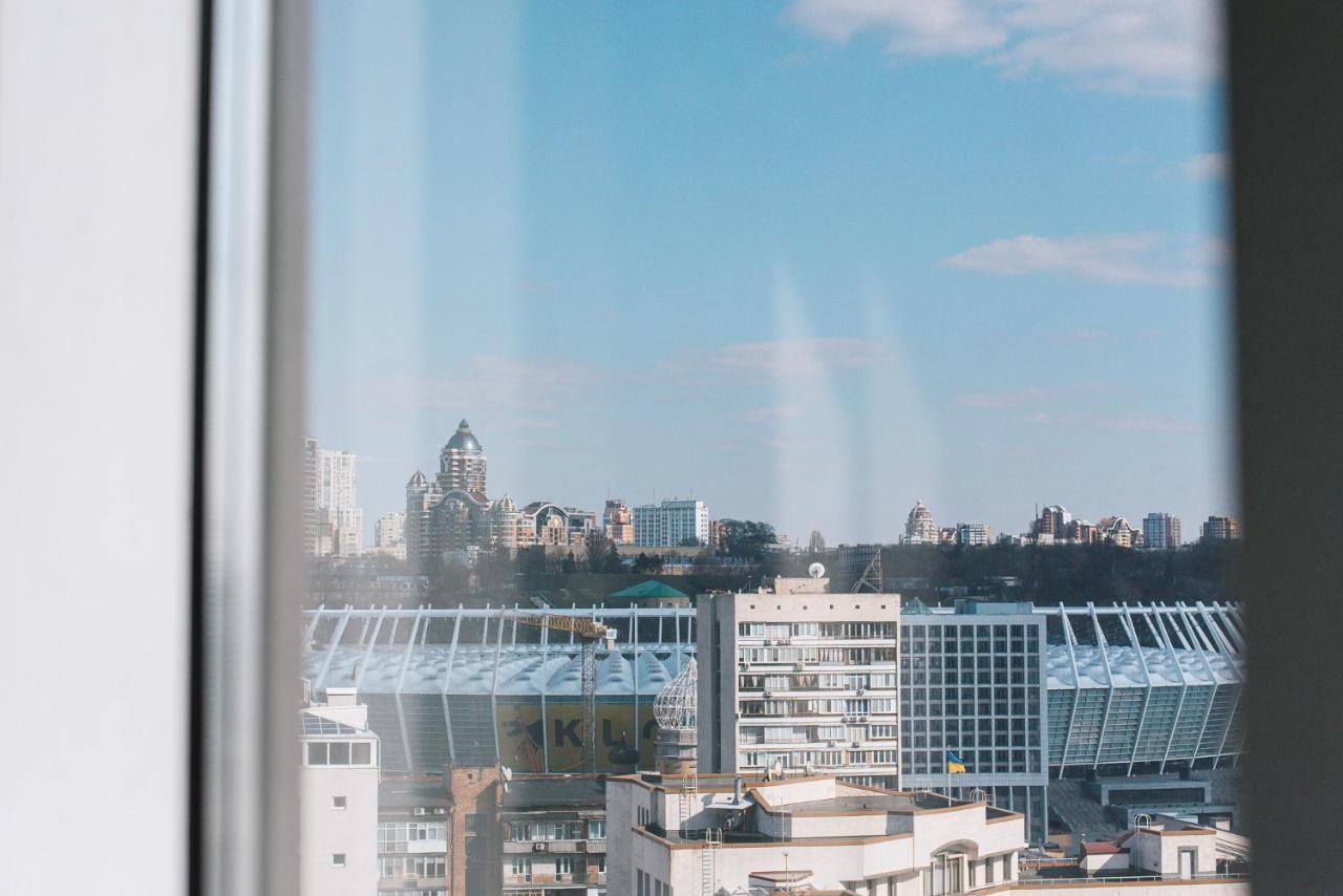 Luxury For Business & Pleasure Royal 3 Appartement Kiev Buitenkant foto